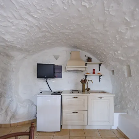 Lithos Stone *