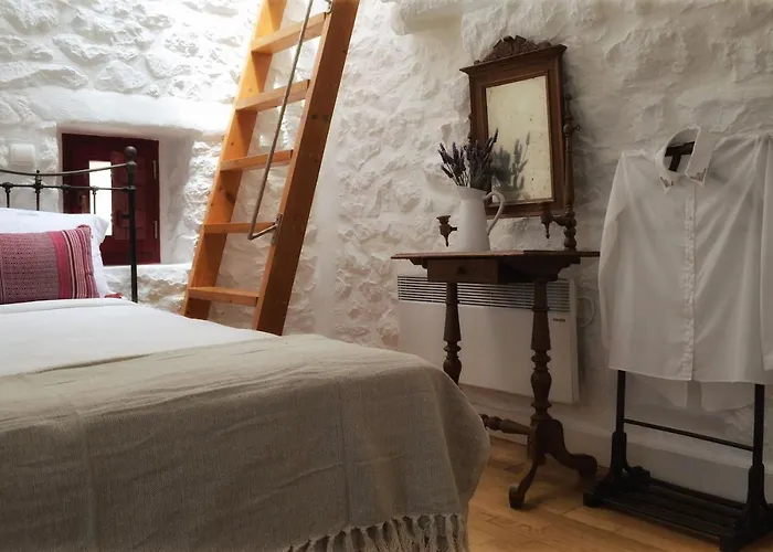 Daire Lithos Stone Areopoli